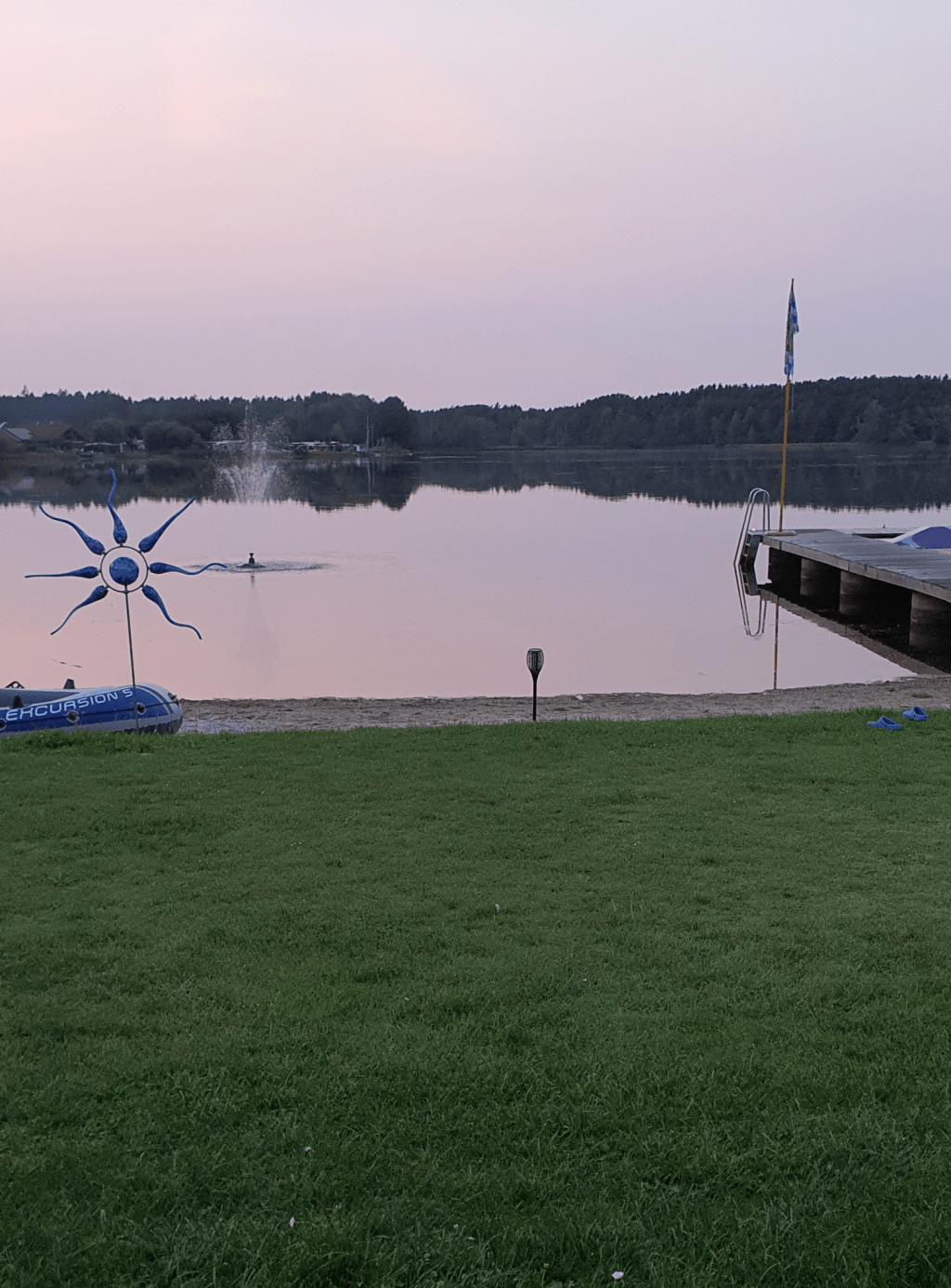 Rast #001- im&nbsp;Schwimmbad